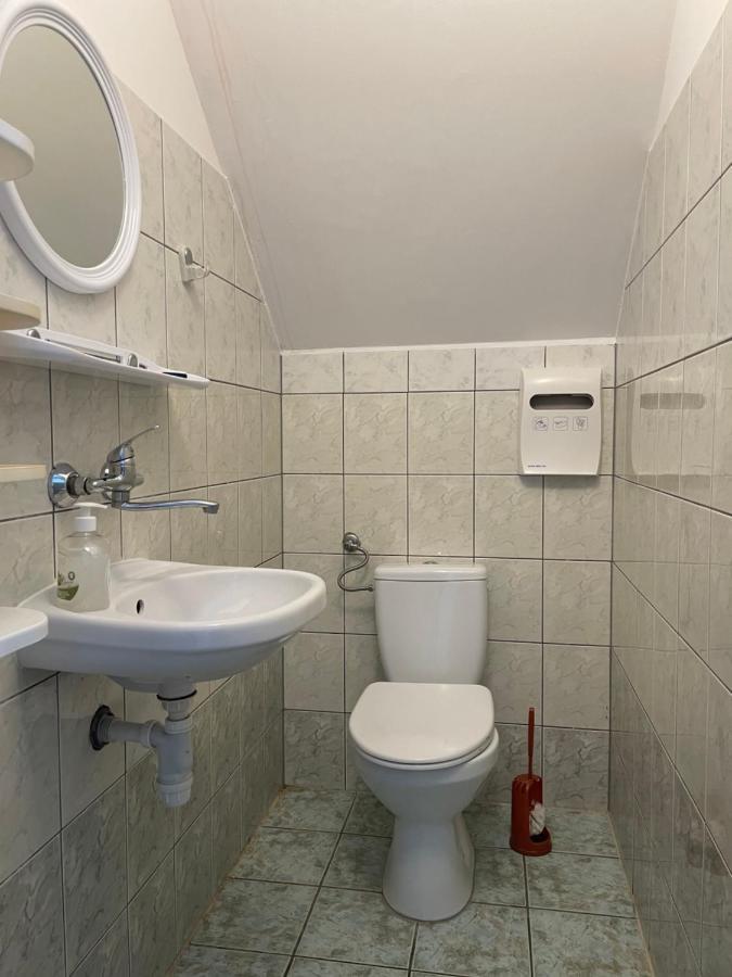Noclegi U Gosi W Polanczyku - Pokoje Goscinne Luaran gambar